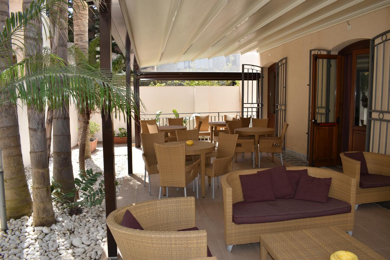 Hotel Il Portico Favignana Dış mekan fotoğraf